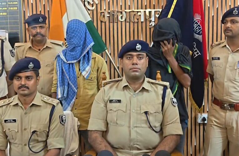 भागलपुर के बरहपुरा में मिट्टी में दबे शव के मामले में पुलिस कार्रवाई