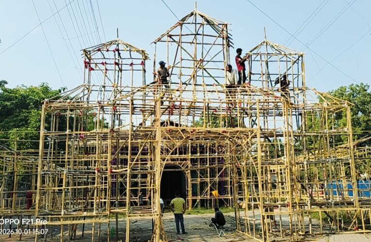 कटिहार दुर्गा पूजा पंडाल